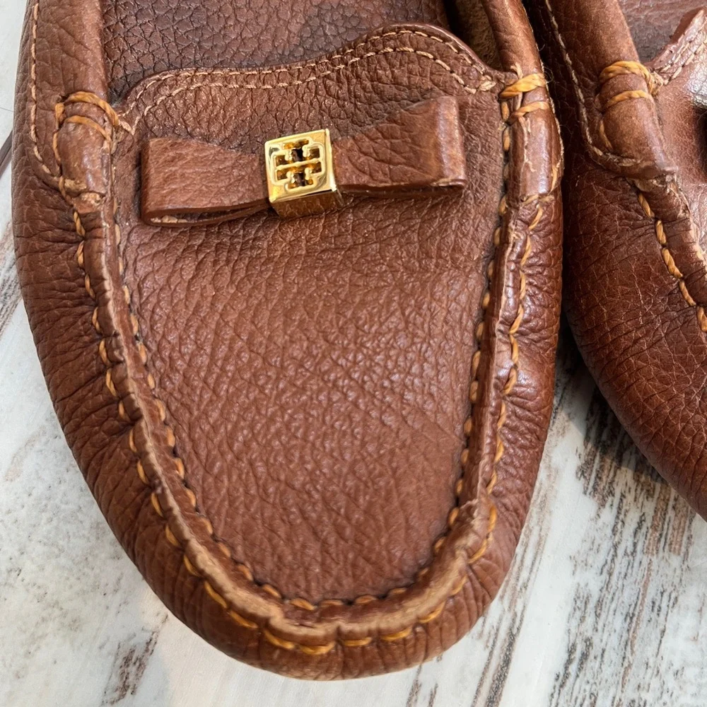 Tory Burch Ludlow Brown Pebbled Leather Driving Loafers - Size 8.5 - Picture 12 of 16